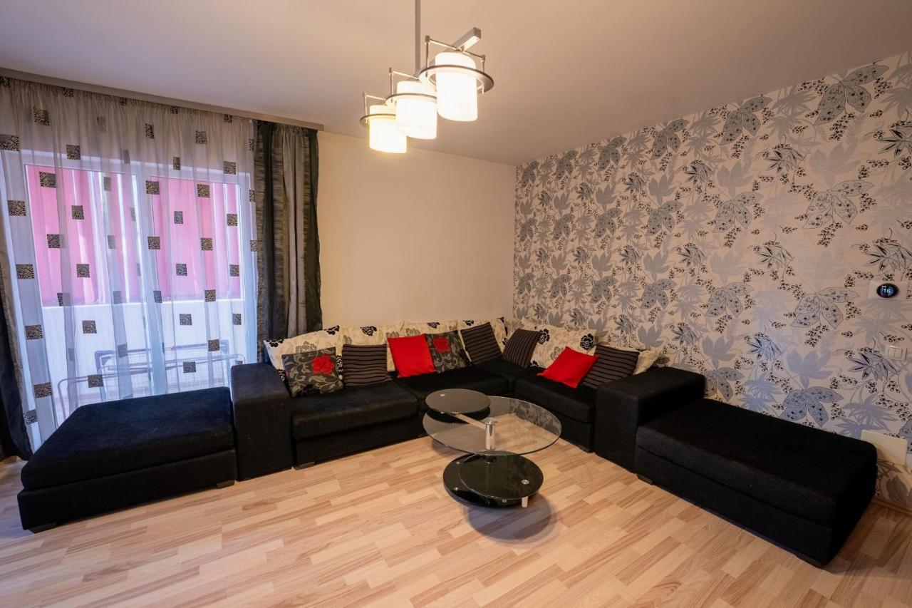 Quiet 3-Room Apt - 2 Parking Spaces - 5 Min Bus Флорешть Екстер'єр фото