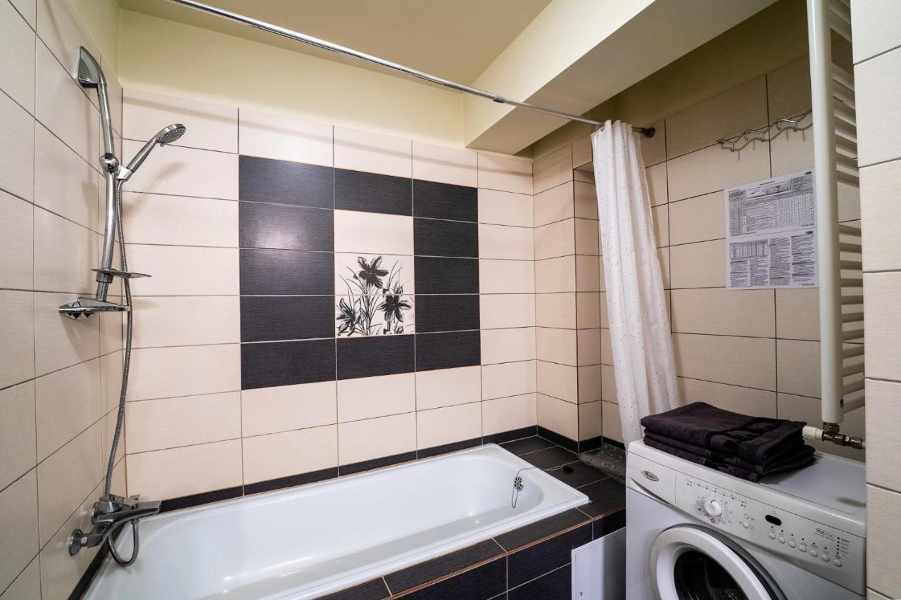 Quiet 3-Room Apt - 2 Parking Spaces - 5 Min Bus Флорешть Екстер'єр фото